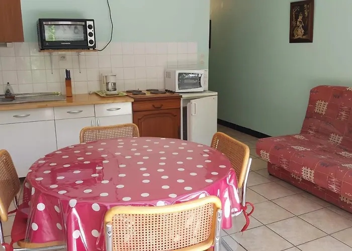 شقة Norica Bordezac